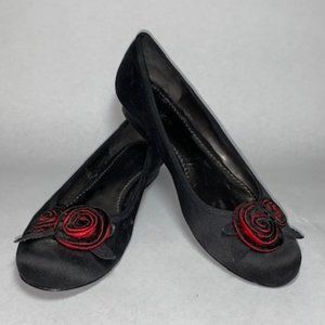 Nine West Women's Flats with Rosettes